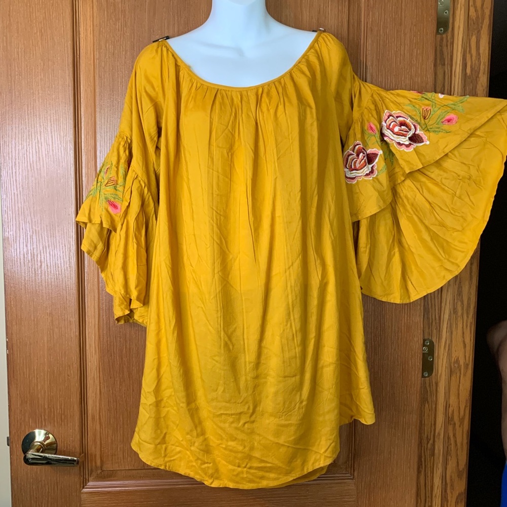 Off shoulder dress